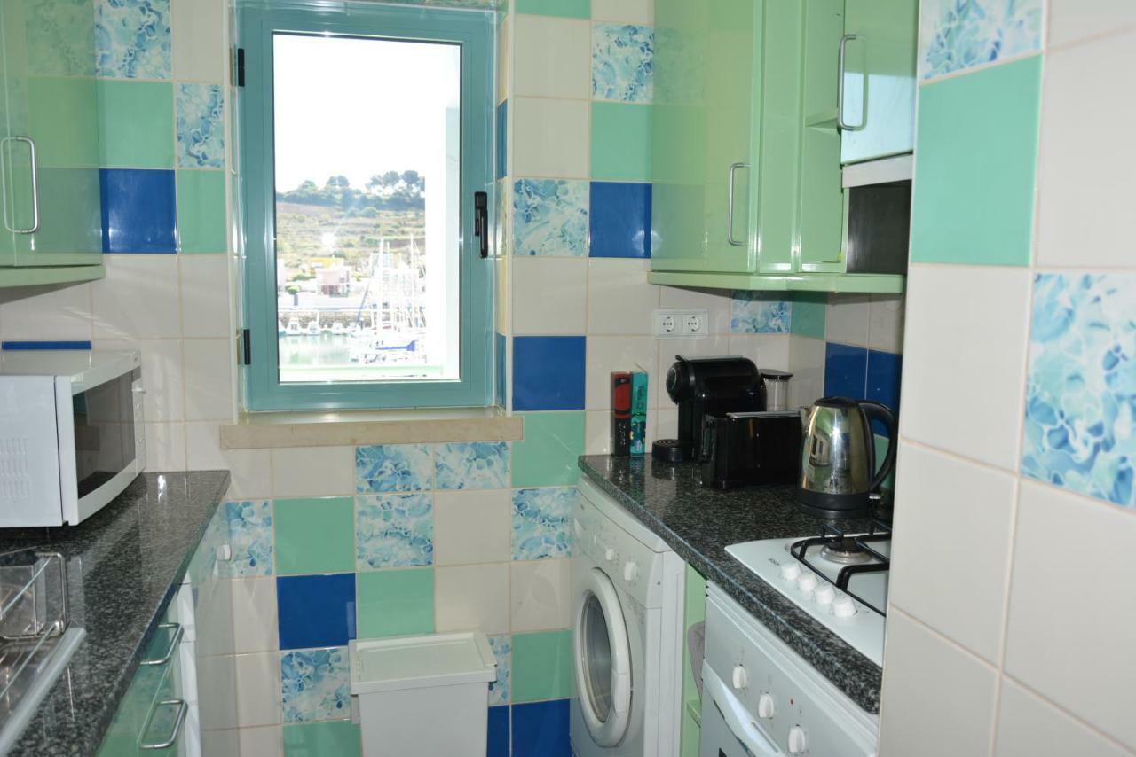 Beautiful Apartment In Albufeira Marina Exteriér fotografie